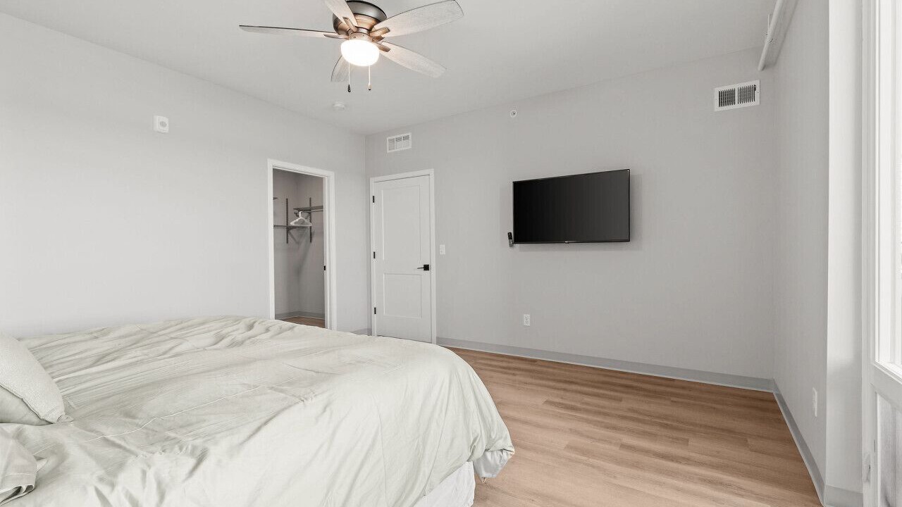 Photo of Bedroom in Lake City