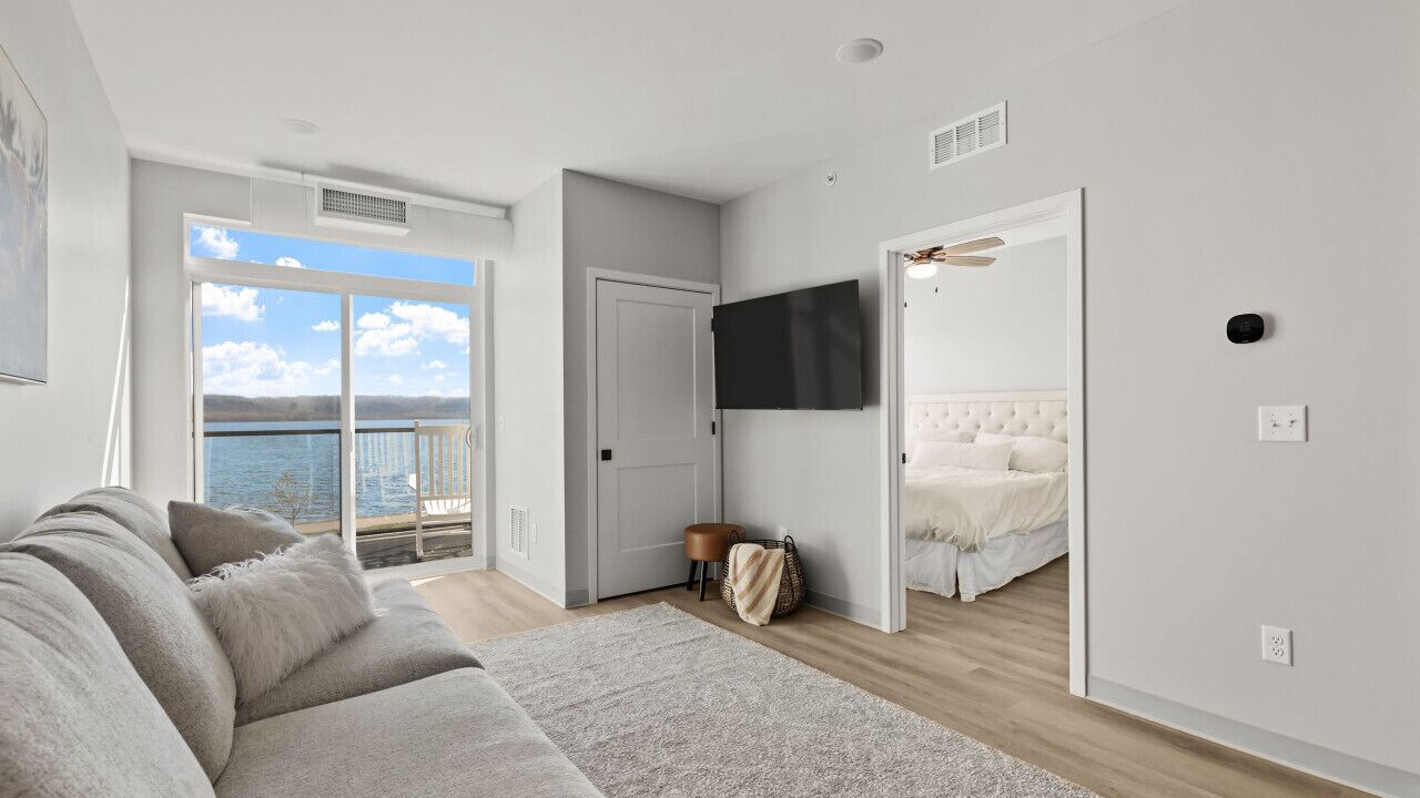 Photo of Bedroom in Lake City
