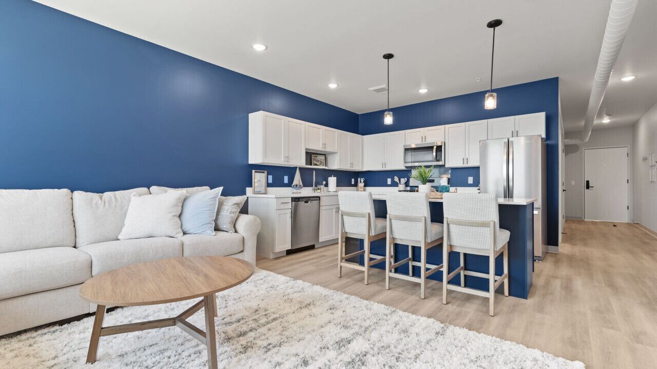 Photo of Livingroom in Lake City