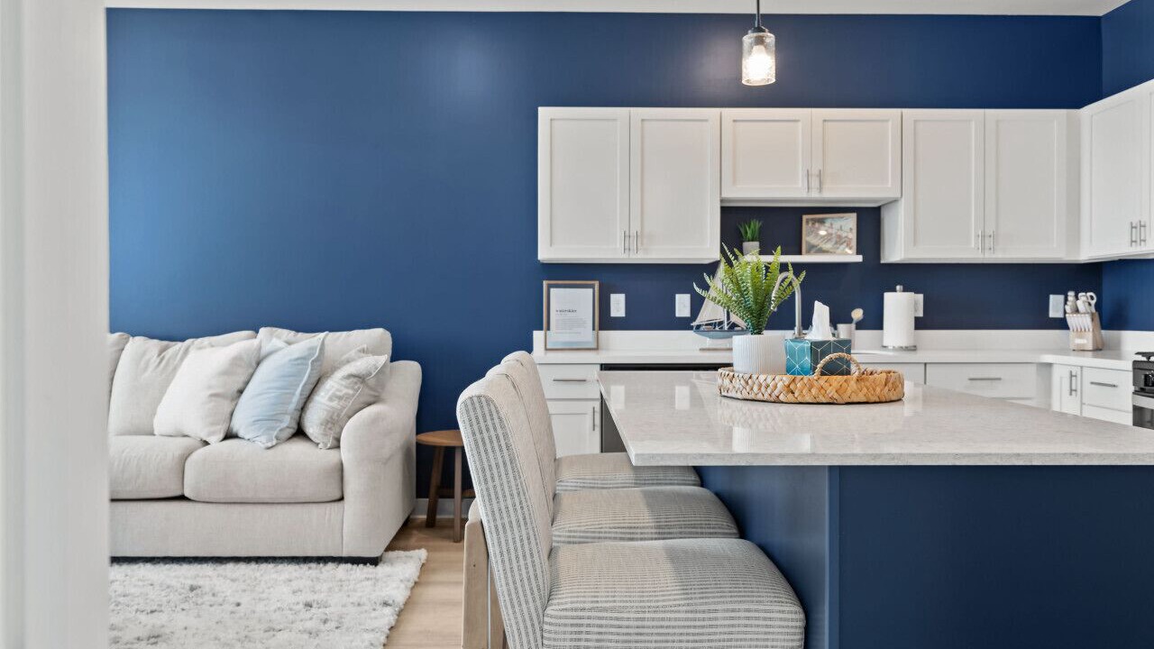 Photo of Livingroom in Lake City