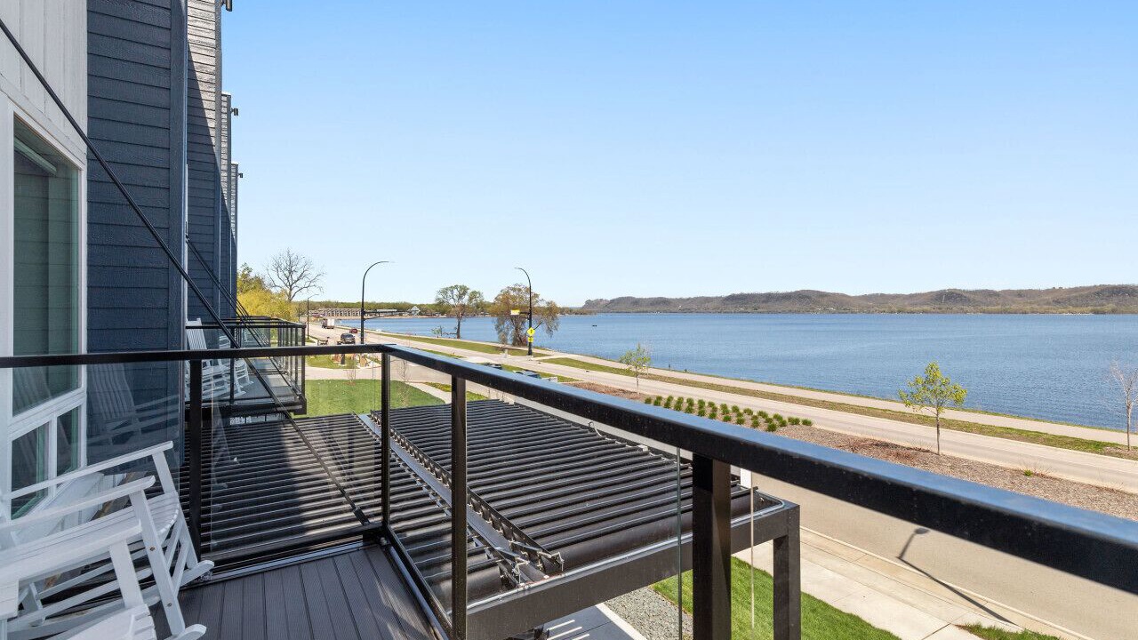 Photo of Patio Balcony in Lake City