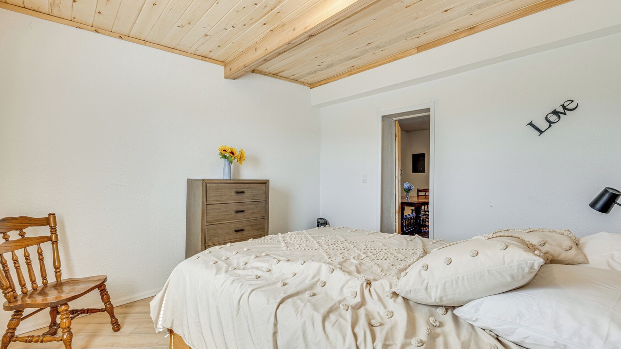 Photo of Bedroom in Aguilar