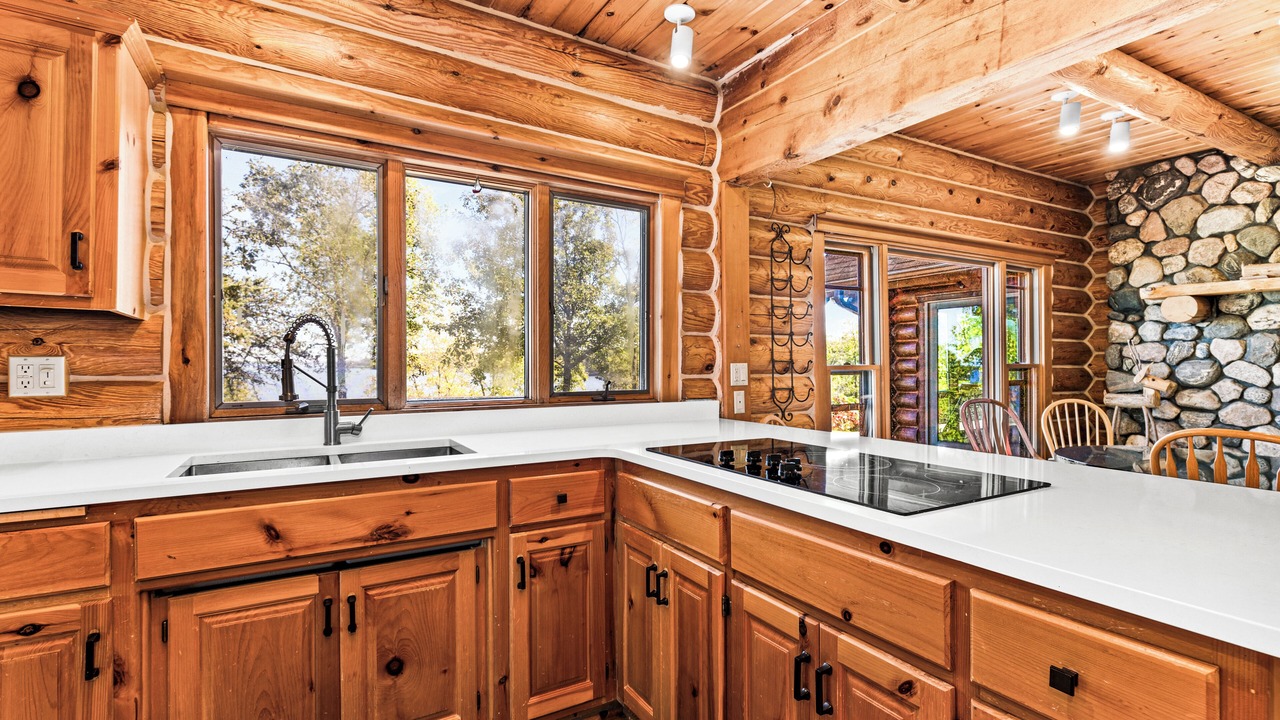 Photo of Kitchen in Ray