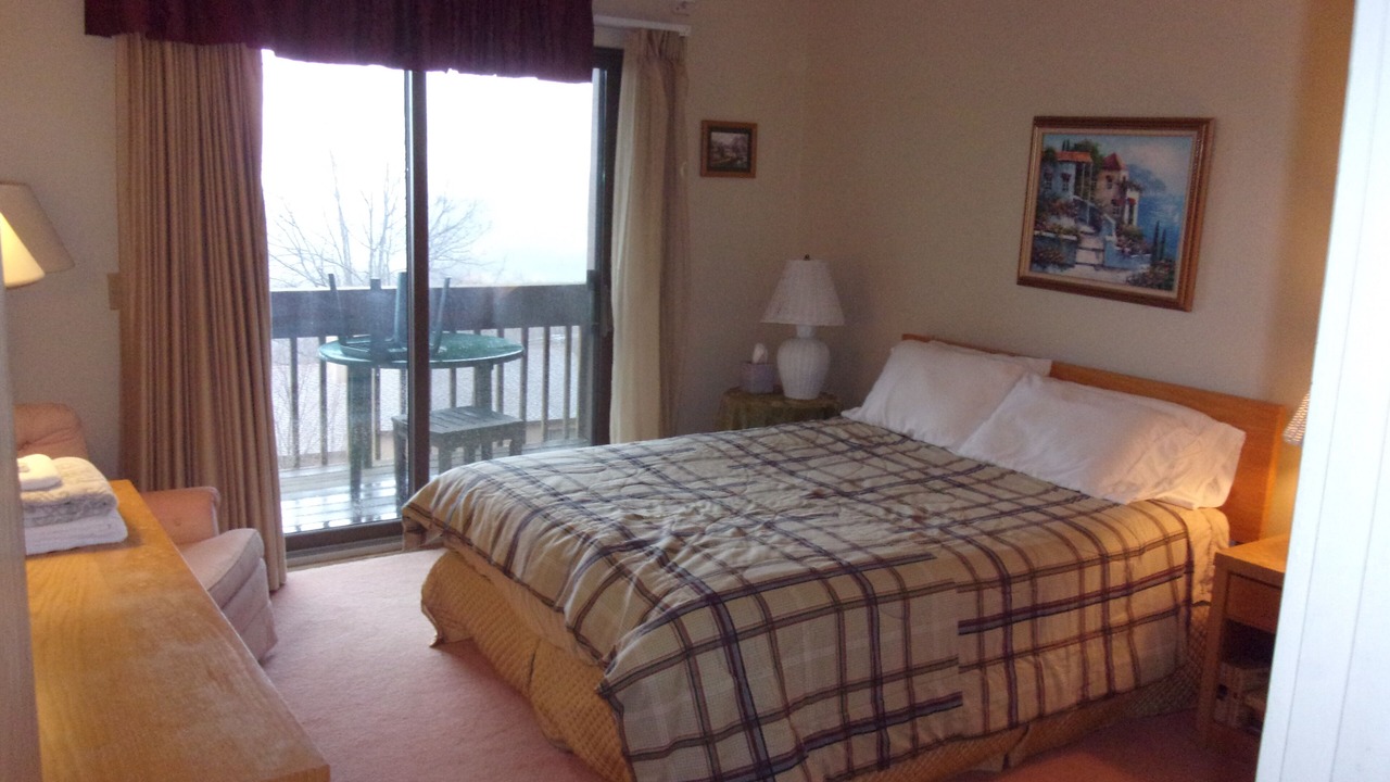 Photo of Bedroom in Warren