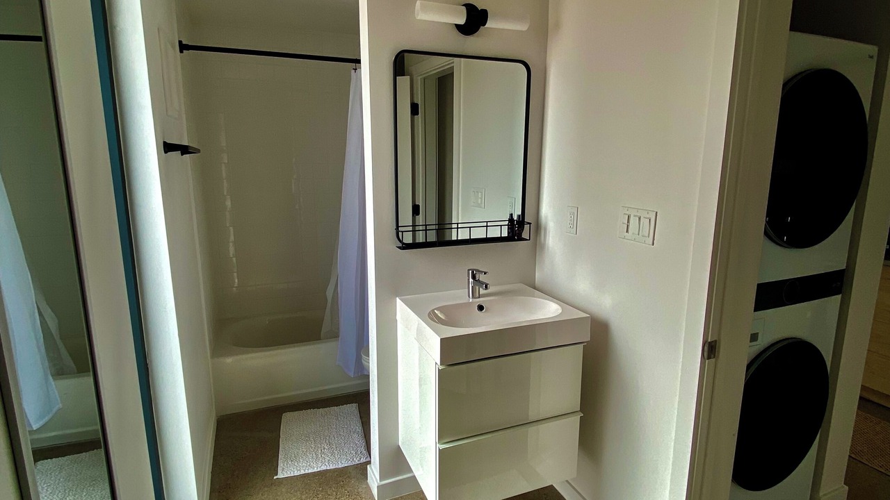 Photo of Bathroom in Los Alamos