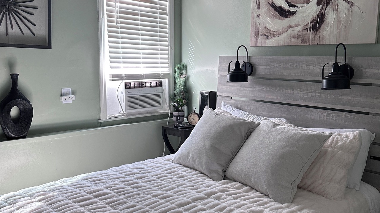 Photo of Bedroom in Hyde Park