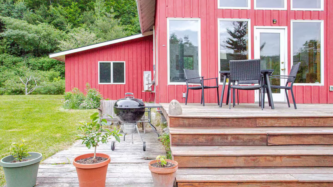 Photo of Outdoor in Hancock