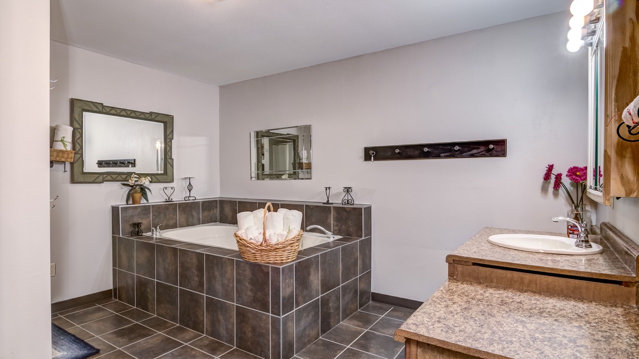 Photo of Bathroom in Osseo