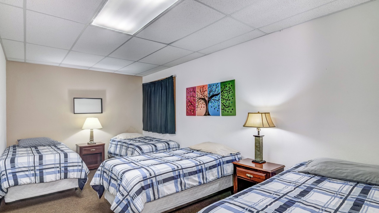 Photo of Bedroom in Osseo