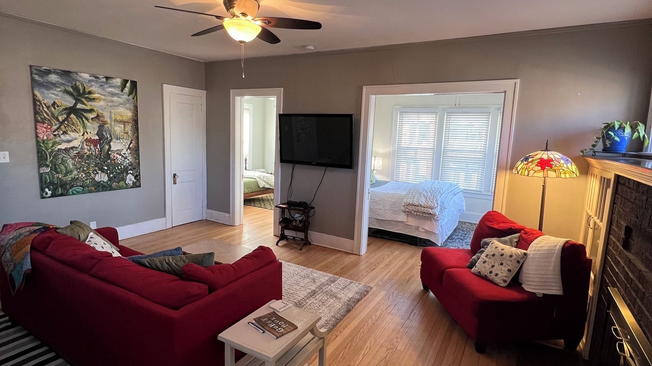 Photo of Bedroom in Central Business District