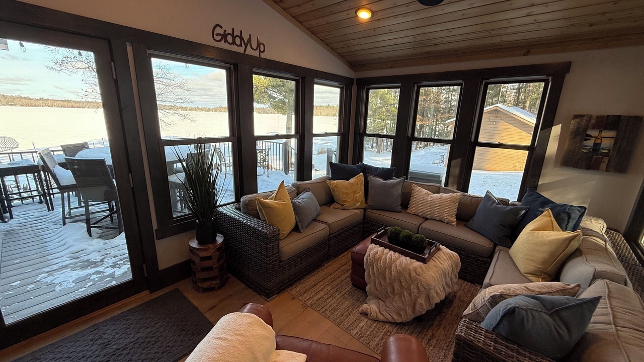 Photo of Livingroom in Webster