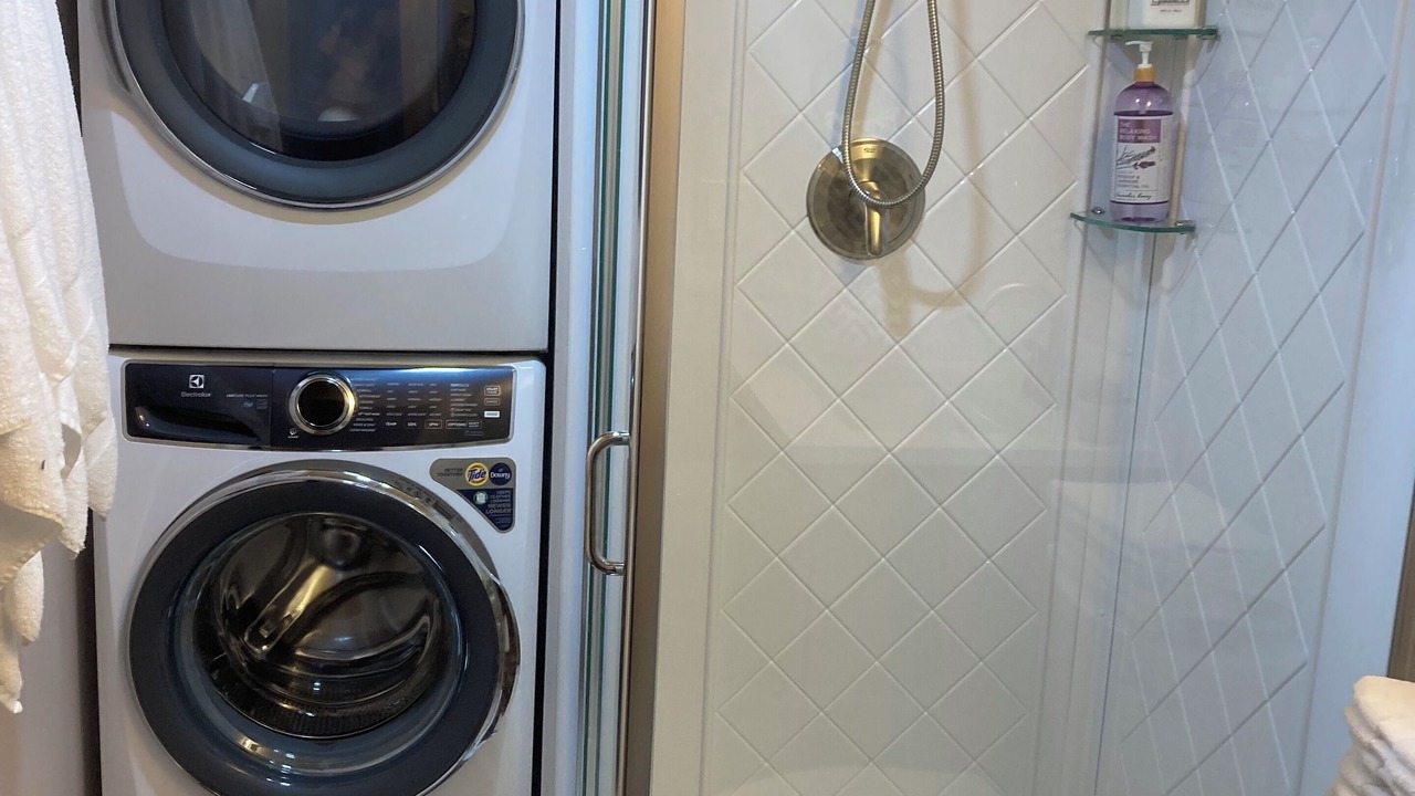 Photo of Bathroom in Rainbow Lake