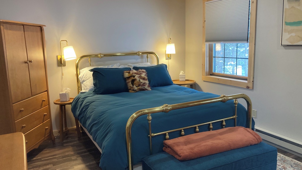 Photo of Bedroom in Rainbow Lake