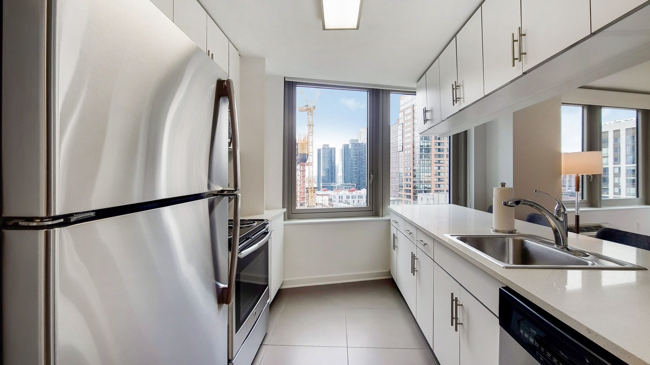 Photo of Kitchen in Exchange Place North