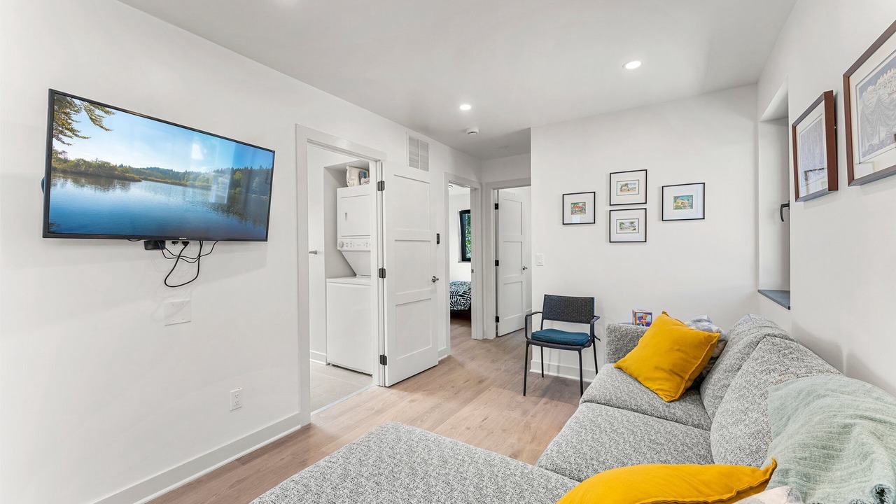 Photo of Livingroom in Southwest Minneapolis