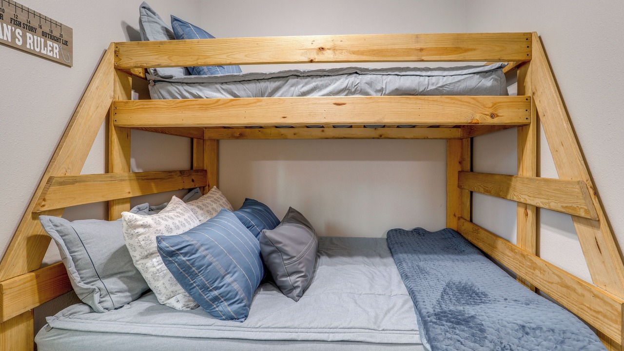 Photo of Bedroom in Drasco