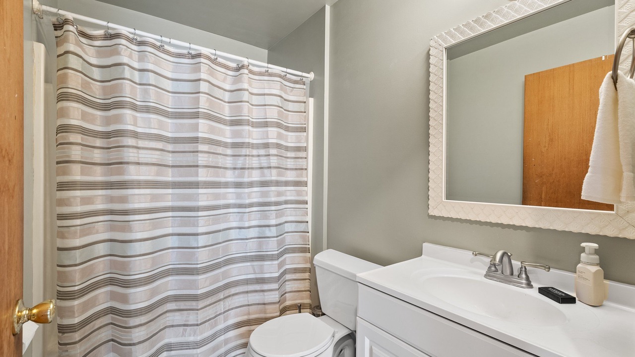 Photo of Bathroom in Twin Lakes