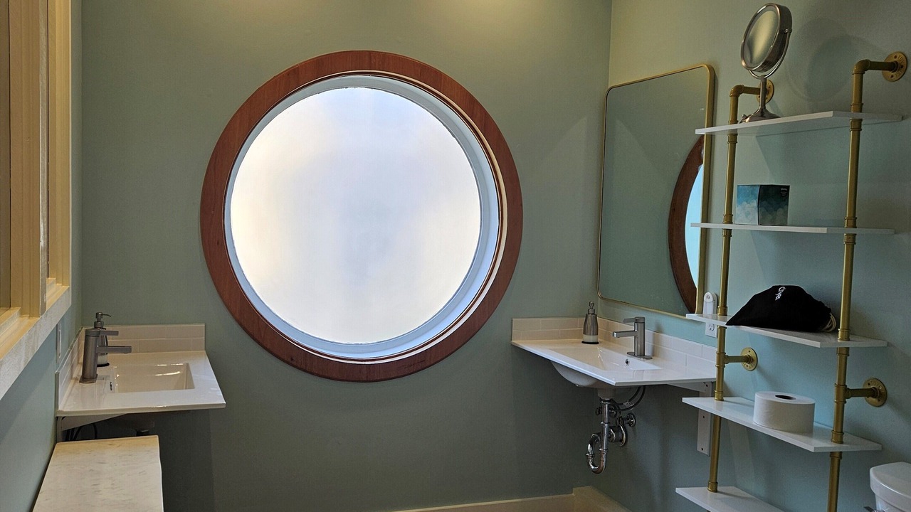 Photo of Bathroom in Simsbury Center