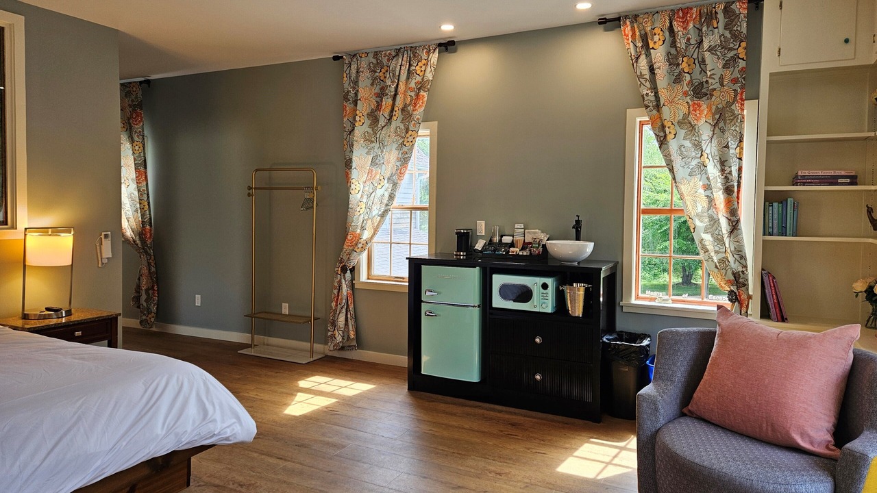 Photo of Bedroom in Simsbury Center