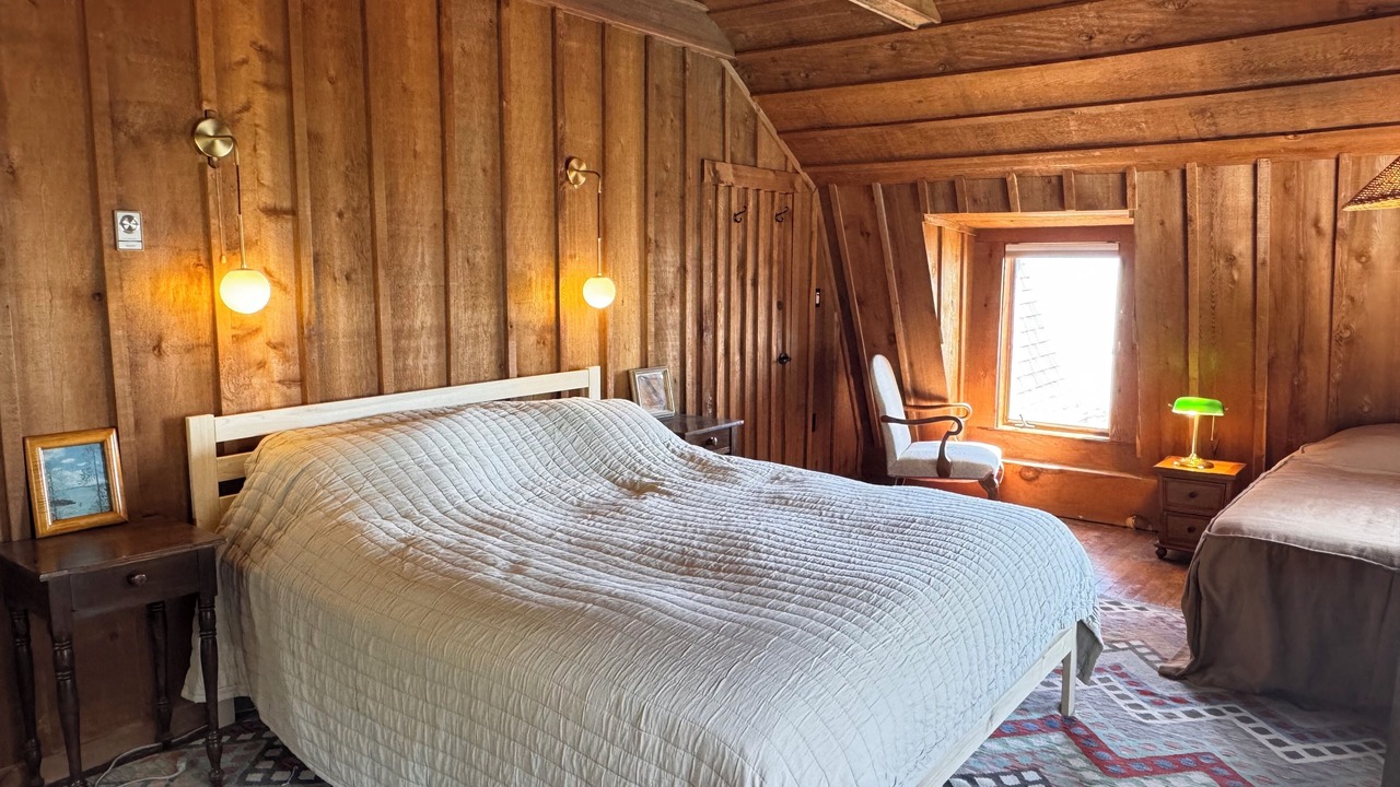 Photo of Bedroom in Schuyler Falls