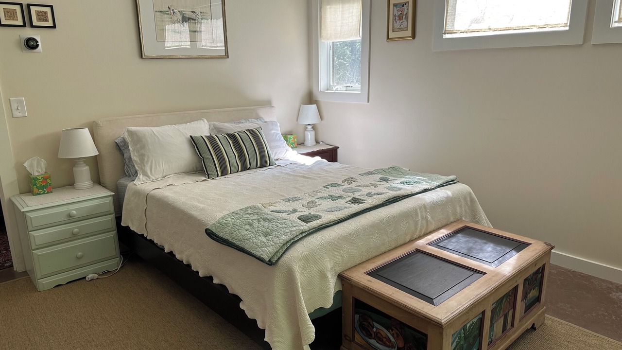 Photo of Bedroom in Williamsville