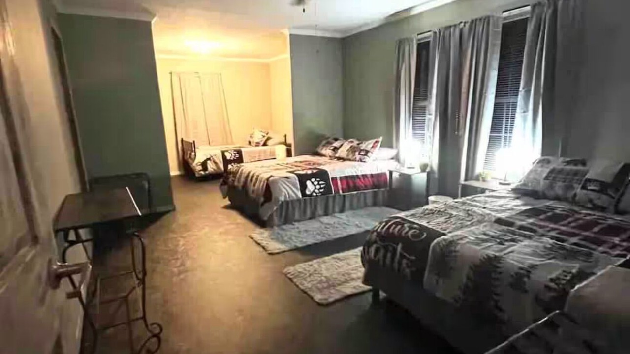 Photo of Bedroom in Red Jacket