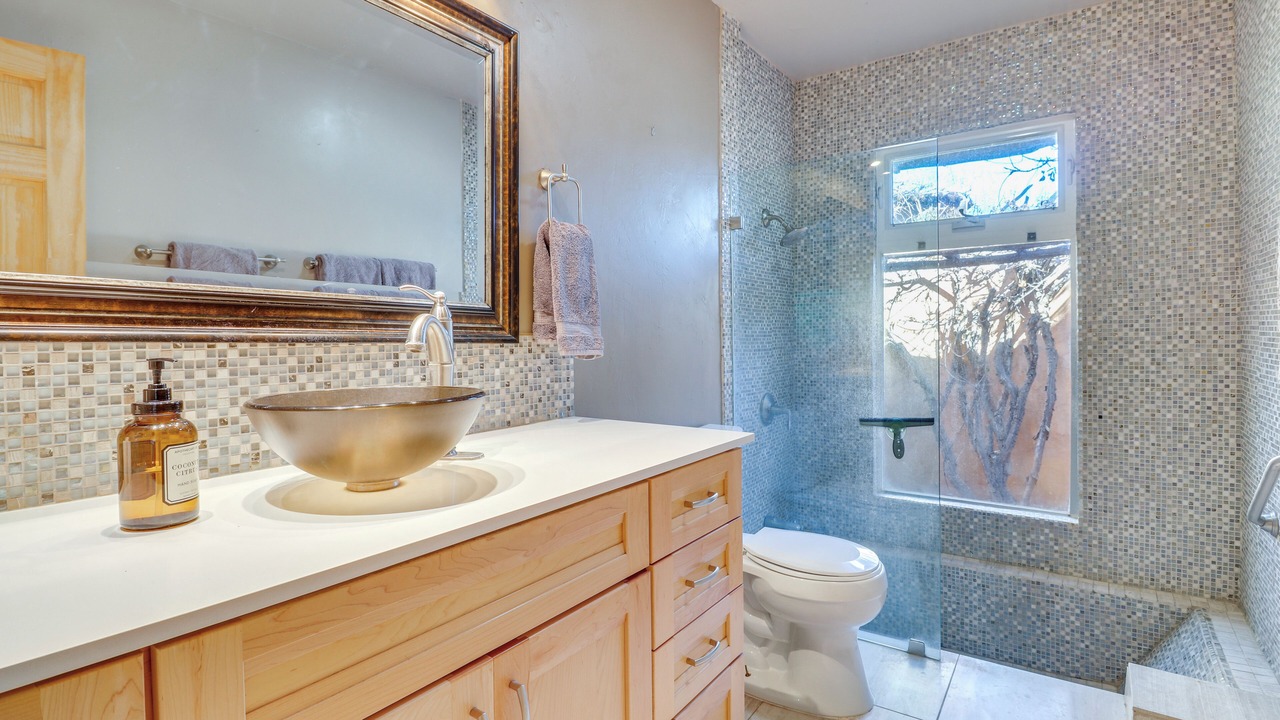 Photo of Bathroom in Corrales