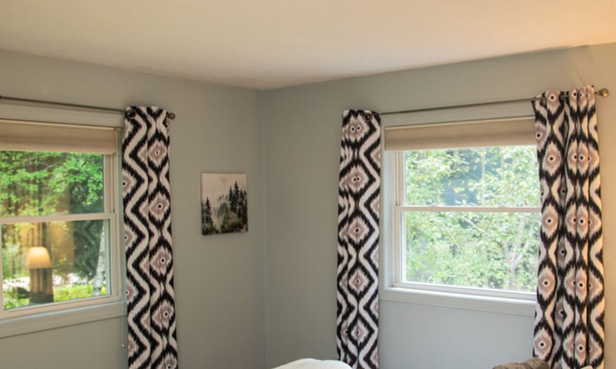 Photo of Bedroom in Moultonborough