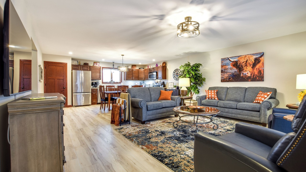 Photo of Livingroom in New Glarus