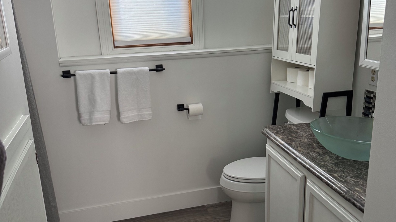 Photo of Bathroom in Baxter