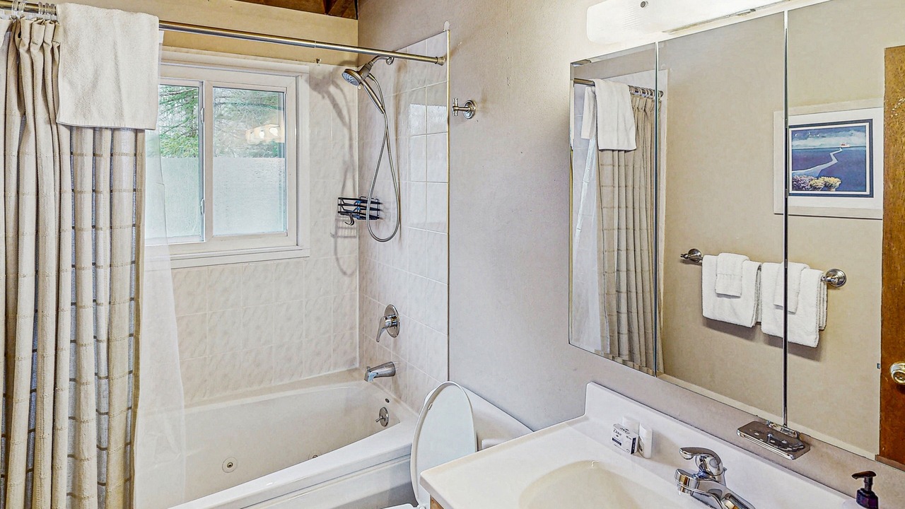 Photo of Bathroom in Wardsboro