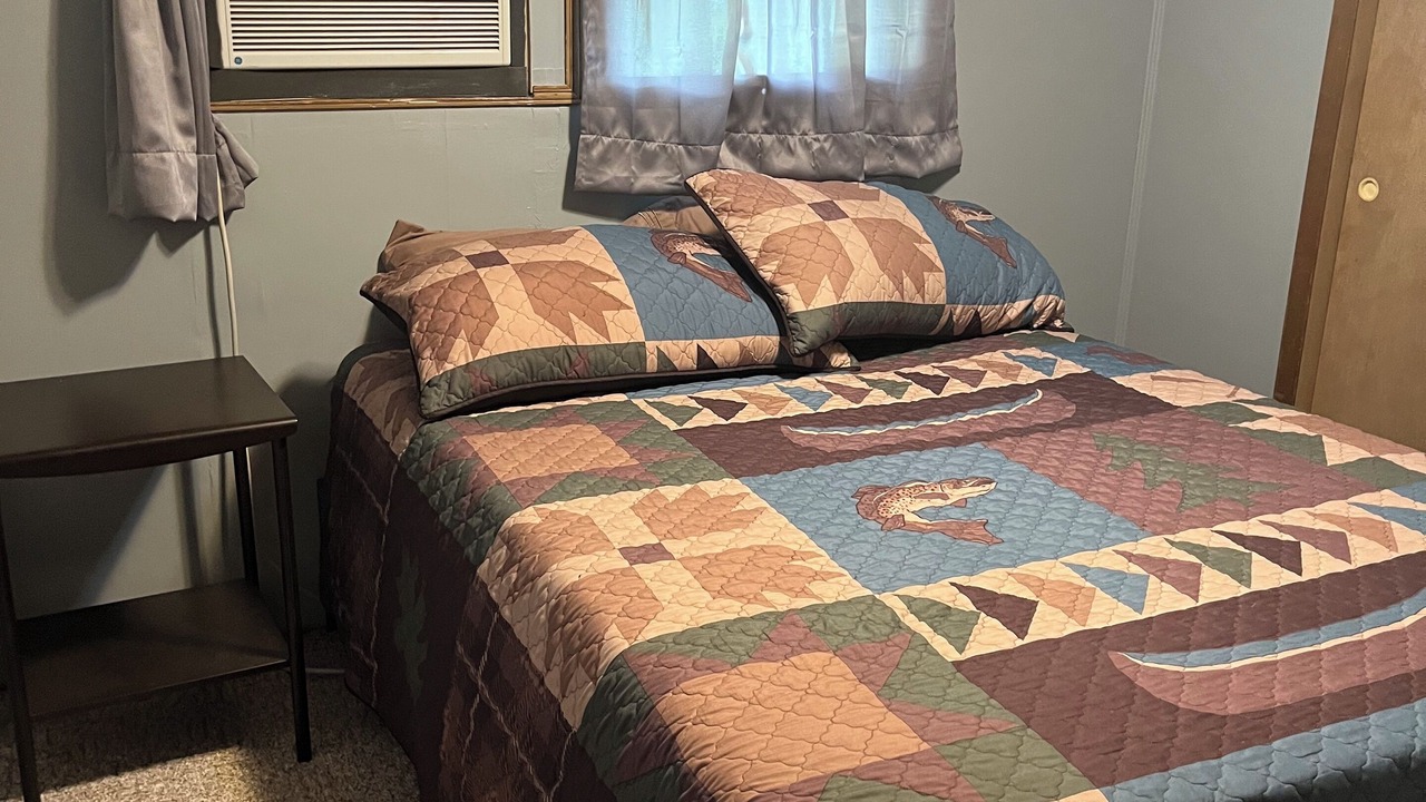 Photo of Bedroom in Lynxville