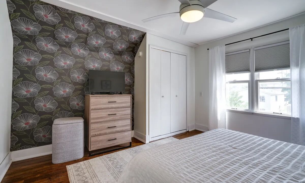 Photo of Bedroom in Merriam Park