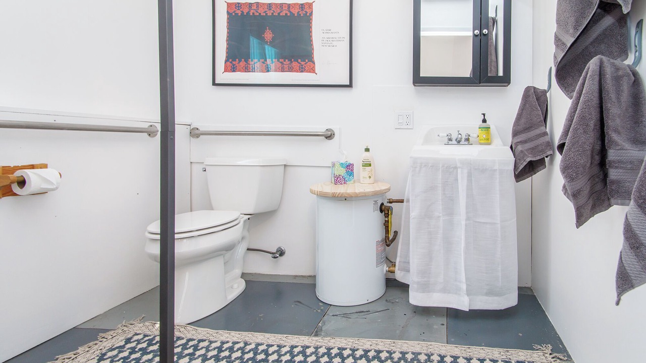 Photo of Bathroom in Lamy