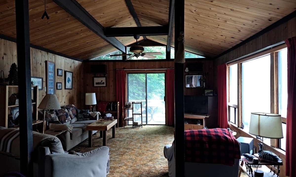Photo of Livingroom in Colton