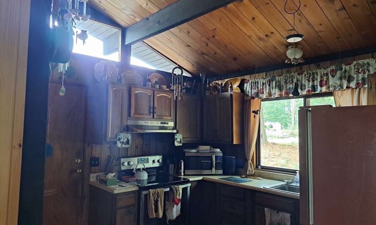 Photo of Kitchen in Colton