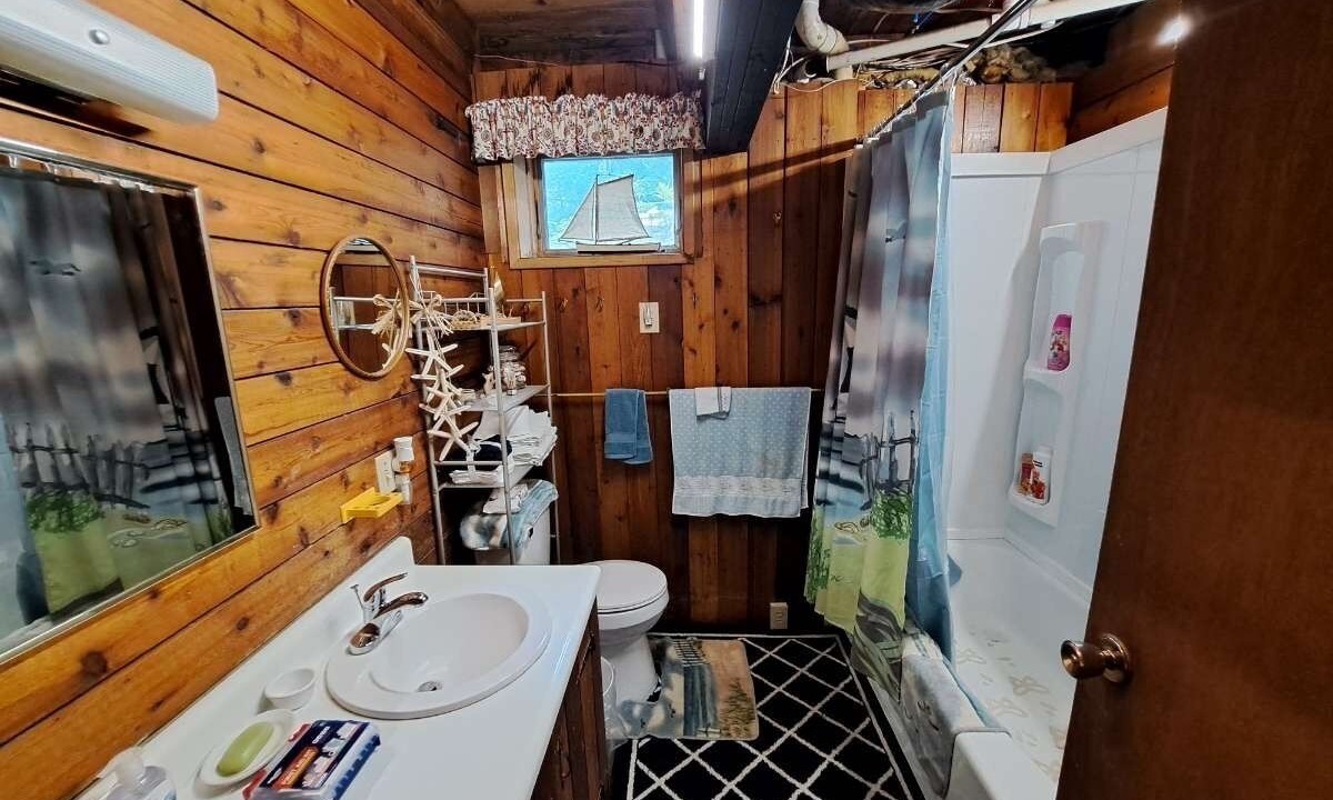 Photo of Bathroom in Colton