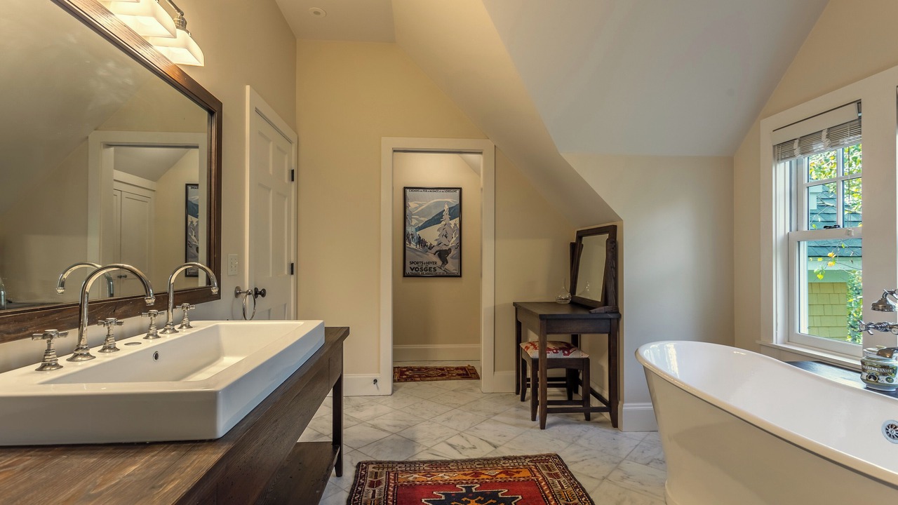 Photo of Bathroom in Weston