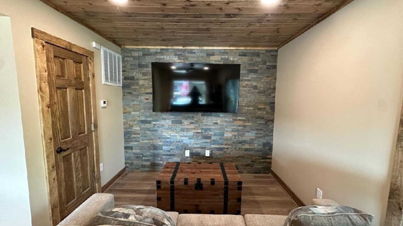 Photo of Livingroom in Twin Lakes