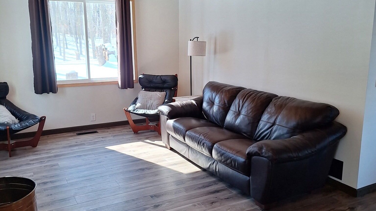 Photo of Livingroom in Amery