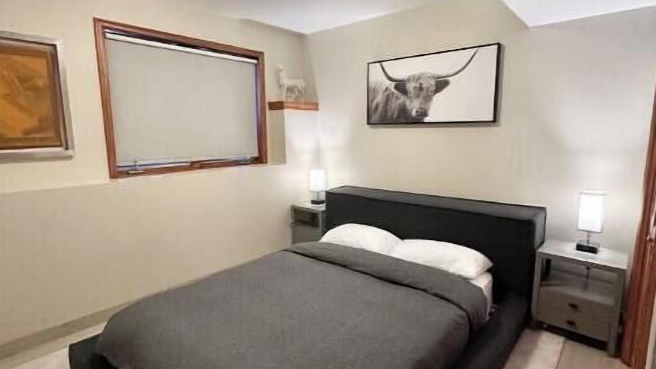 Photo of Bedroom in Champlin