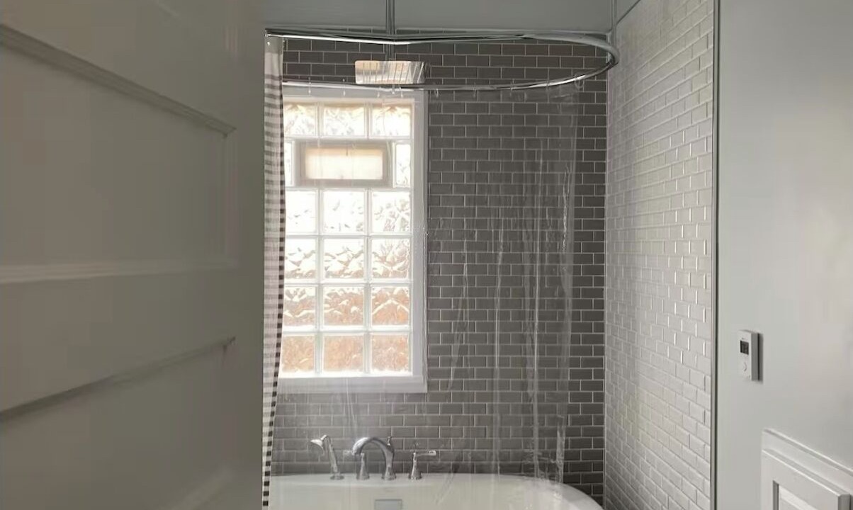 Photo of Bathroom in Corcoran
