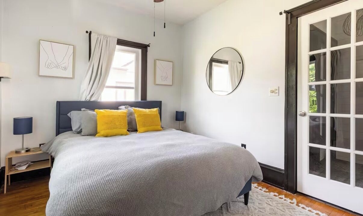 Photo of Bedroom in Corcoran