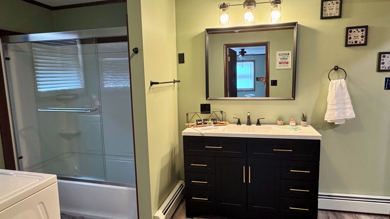 Photo of Bathroom in Malone
