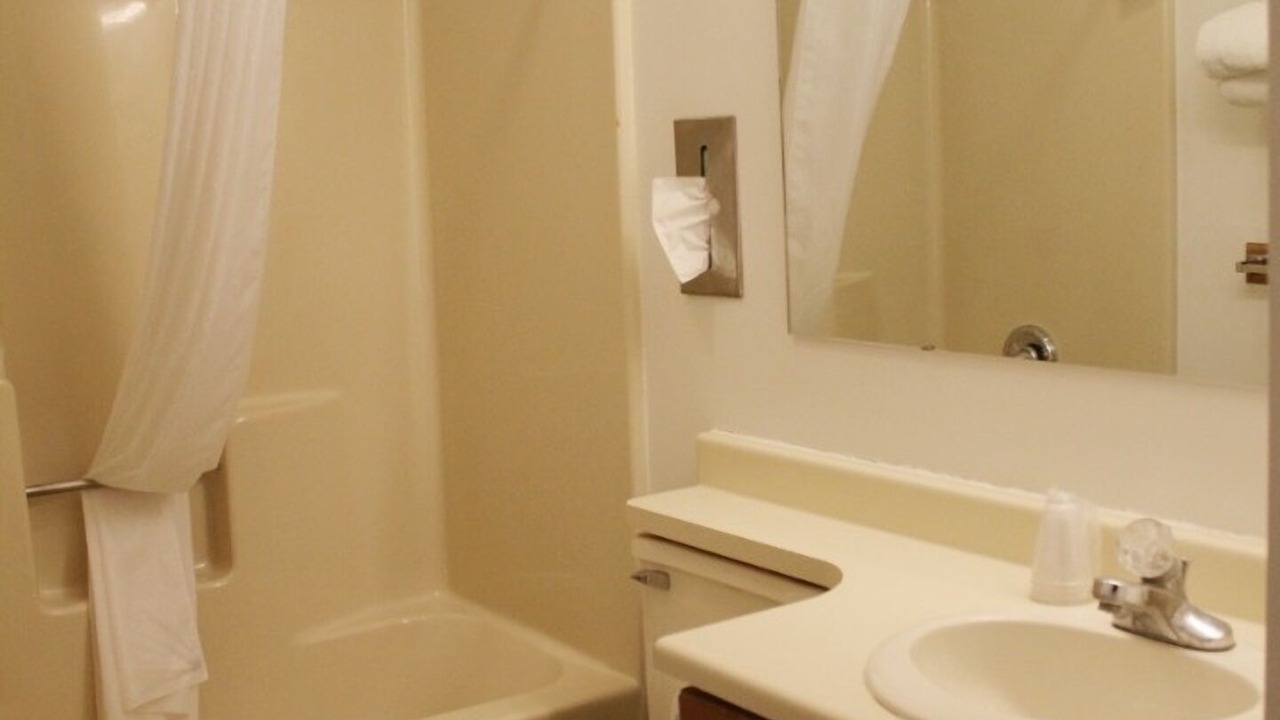 Photo of Bathroom in Iron Mountain