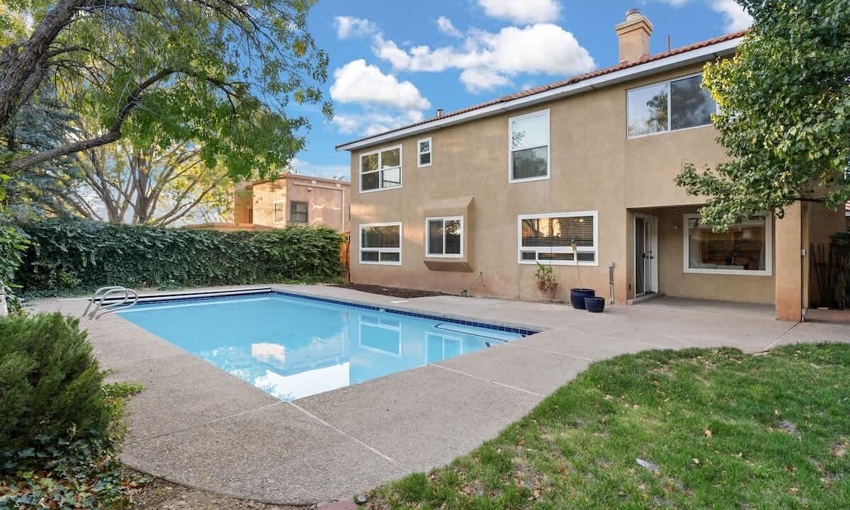 Photo of Outdoor in Northeast Heights