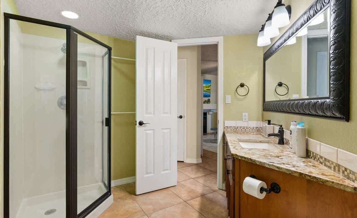 Photo of Bathroom in Northeast Heights
