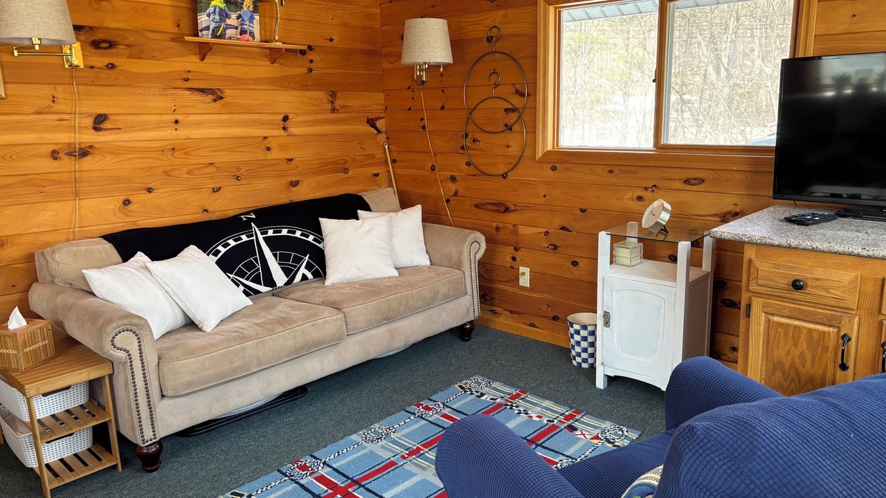 Photo of Livingroom in Wellesley Island