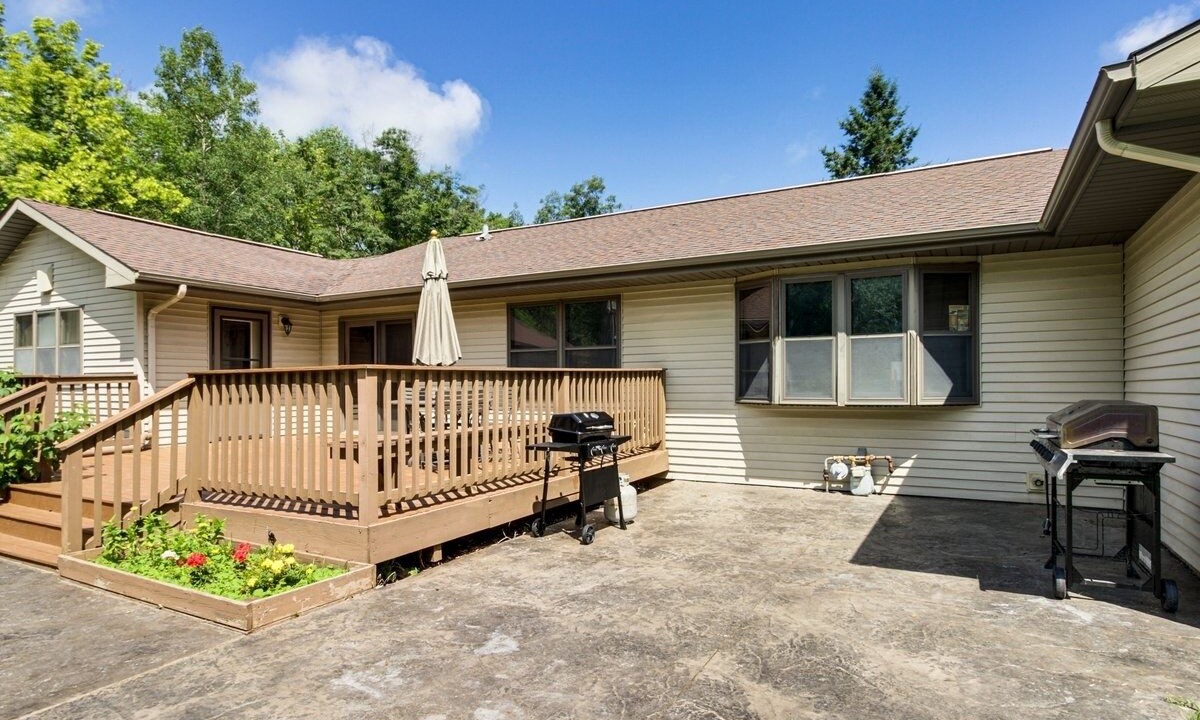 Photo of Patio Balcony in Onamia