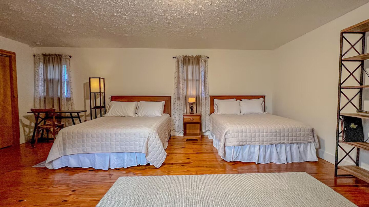 Photo of Bedroom in Lenox Dale